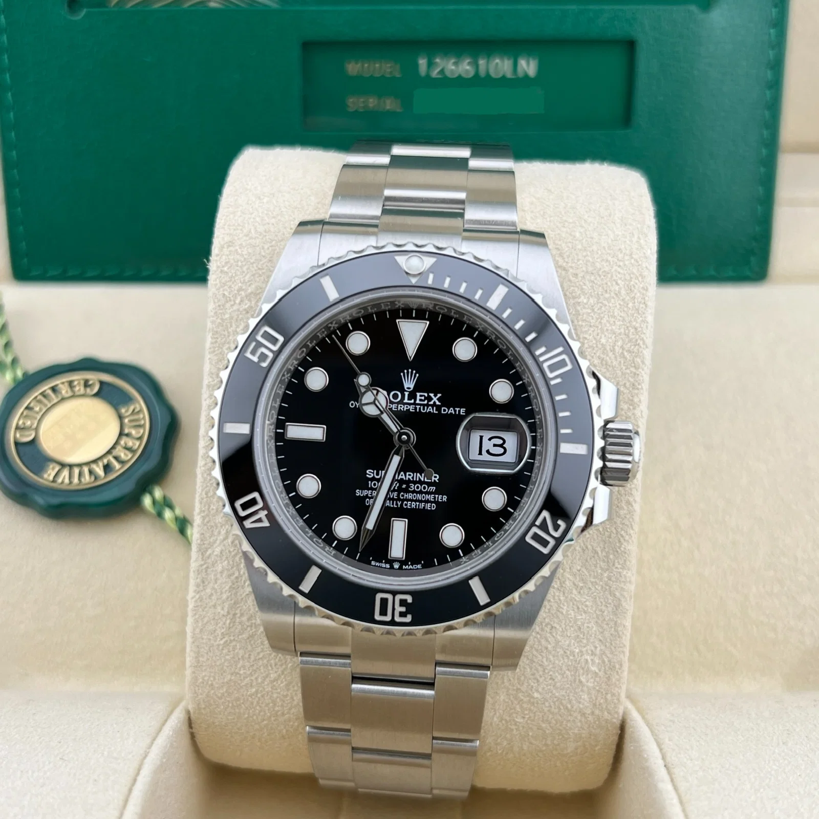 Rolex Submariner Date 126610LN (luxury watches)