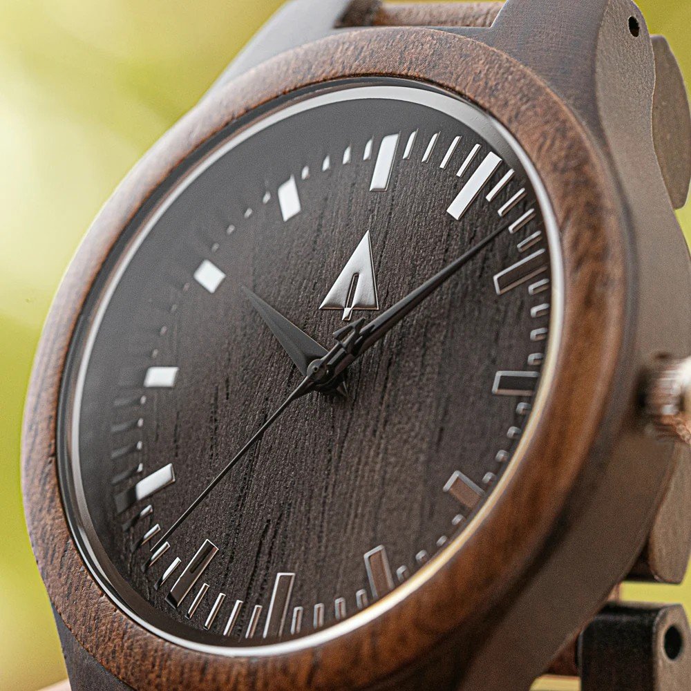 Treehut Classic Ebony Walnut Theo Wooden Watch (wooden watches)